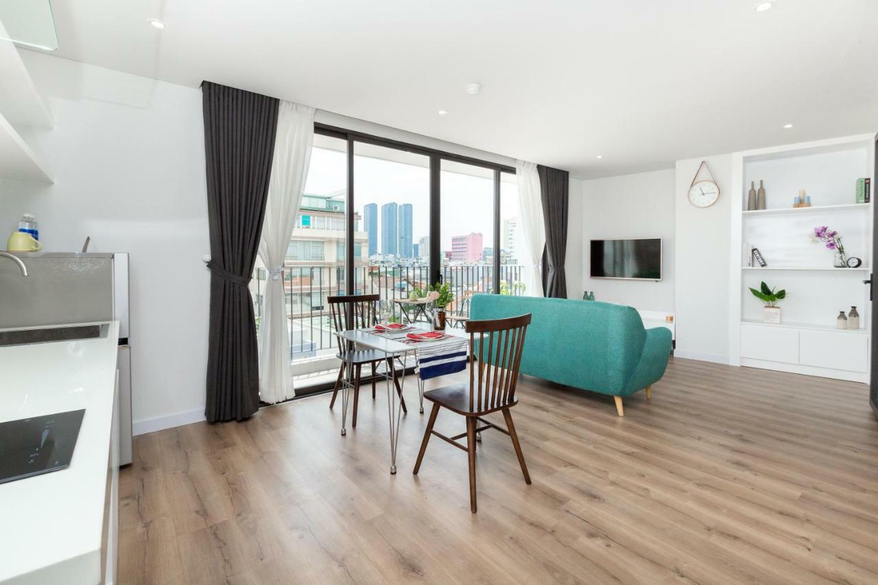 Cozrum Homes - Premier Residence Хошимин Екстериор снимка